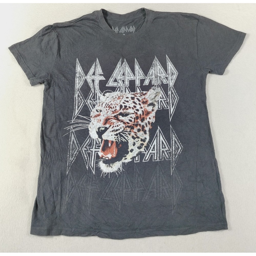 Def Leppard Shirt Men Medium Black Roaring Leopard Graphic Rock Band Tee Tagless